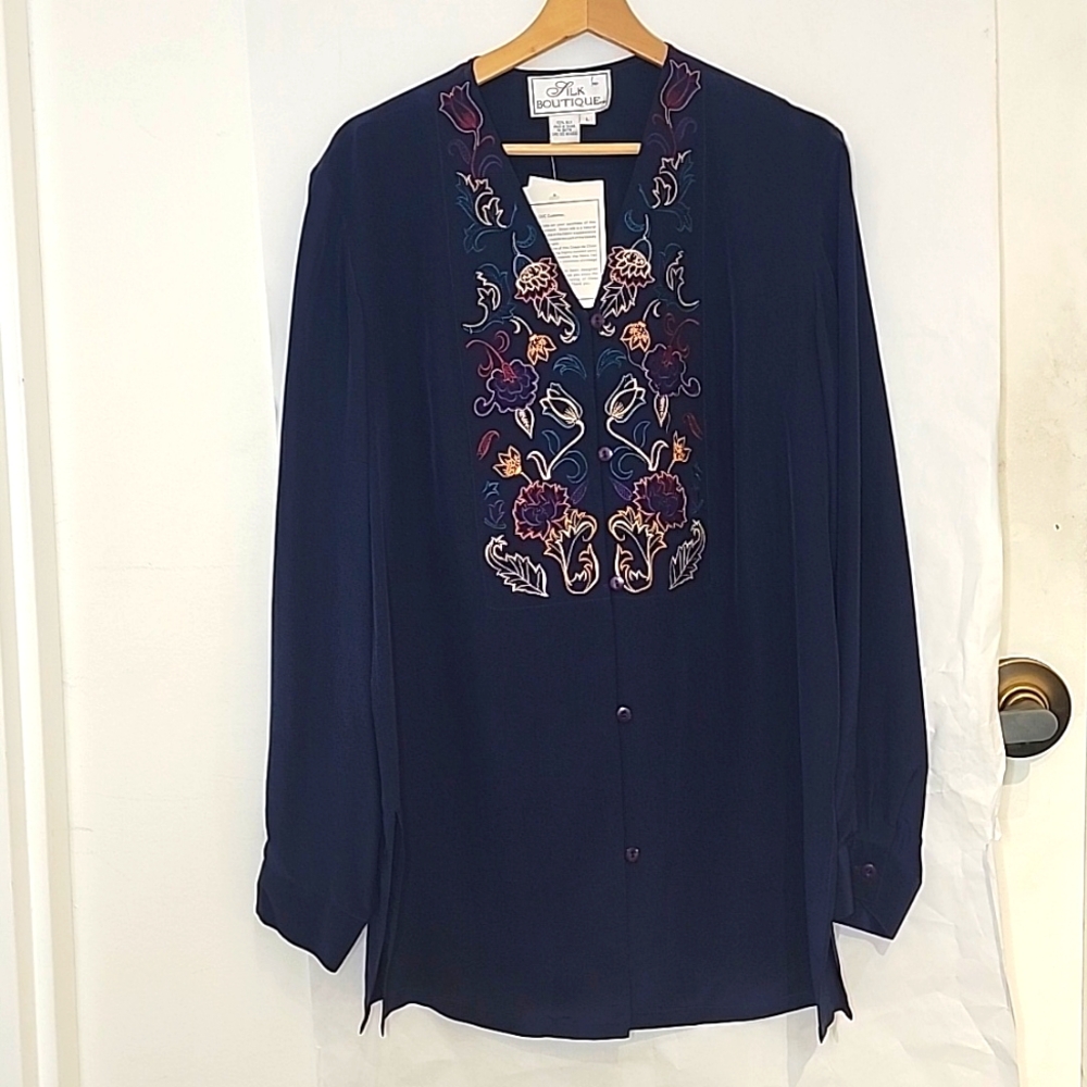 NWT‎ Silk Boutique Navy Blue Silk Blouse with Embroidery size L